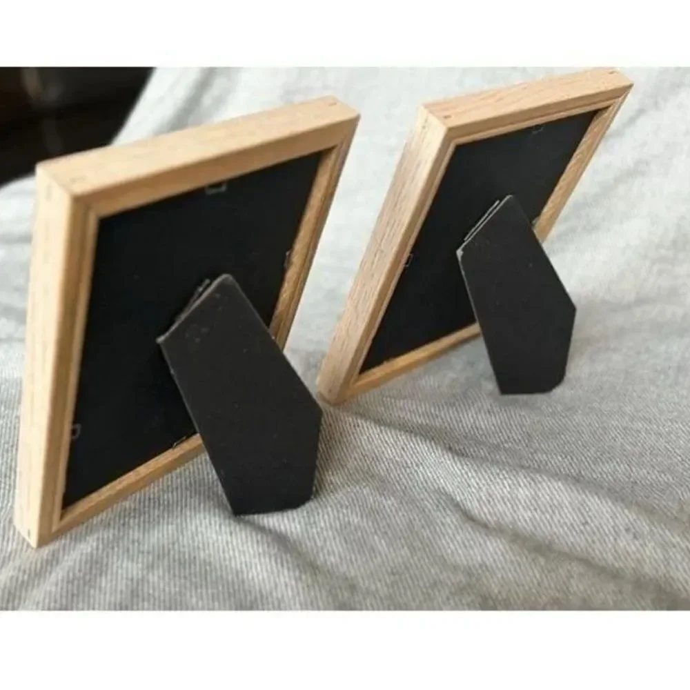 2 NEW 5 x7 Photo Frames Solid Oak Easel Table Display